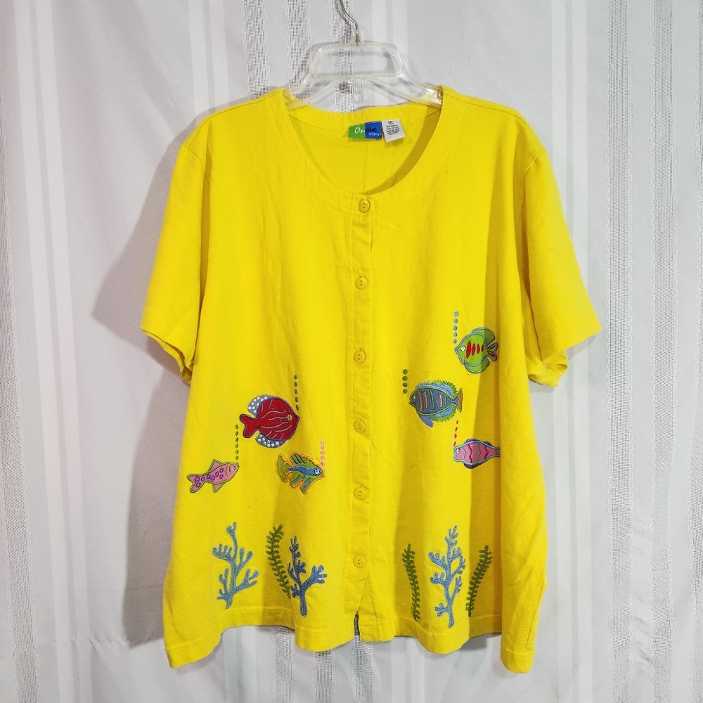 ONQUE WOMAN YELLOW TROPICAL FISH CASUAL TOP 3X